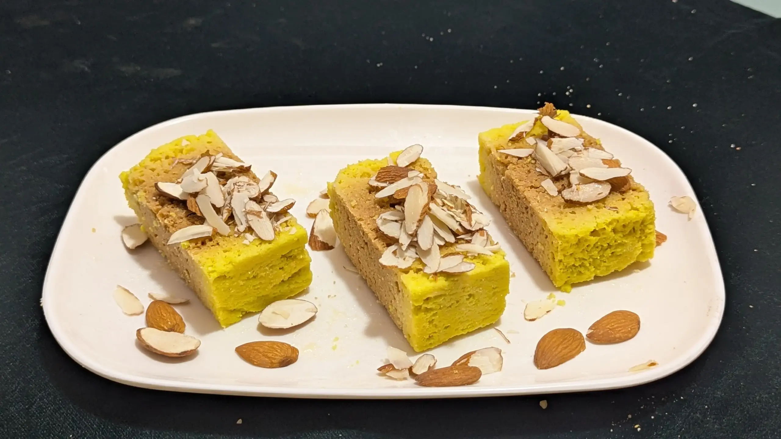 Makhan Maisu - Image 2